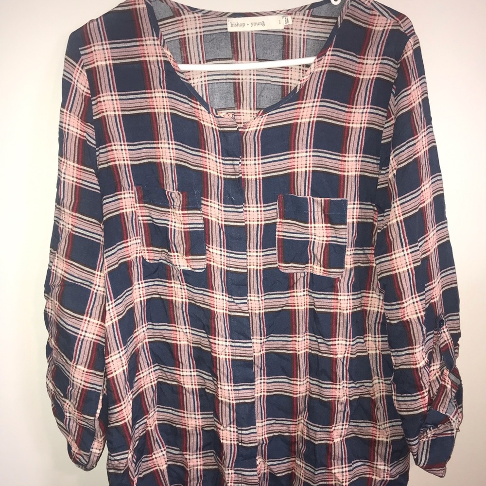 light weight plaid double pocket shirt